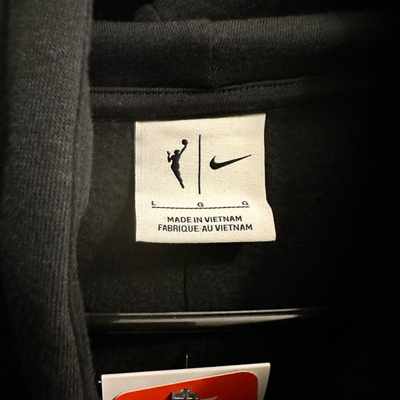 Women's Nike WNBA Cropped Pullover Hoodie BNWT - Picture 5 of 7